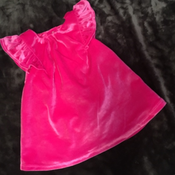 Hot pink dress - Picture 1 of 4